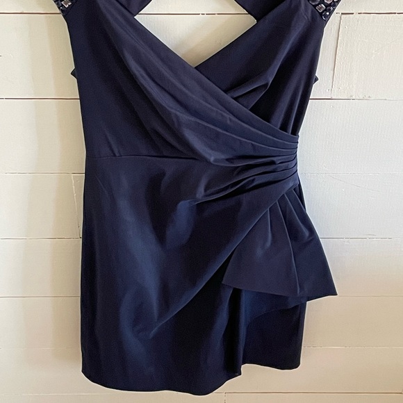 Maggie London Navy Cocktail Dress w/Jeweled Detailing on Cap Sleeves, Size 4 - Picture 4 of 10